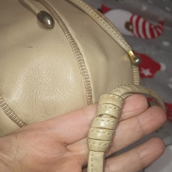 💕VINTAGE RARE BALLOON GUCCI BAG💕 - Picture 5 of 8
